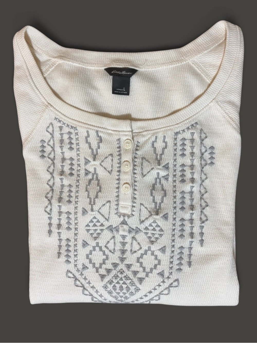 Eddie Bauer Cream/Ivory Waffle Knit Henley Long-Sleeve Gray Embroidery Size L
